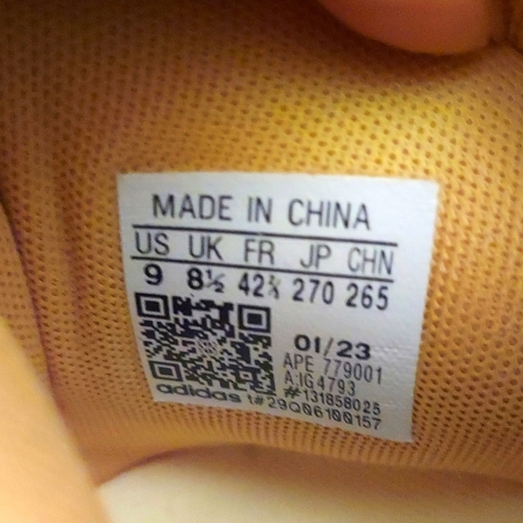 Shoes Trae Young 2 New!! ✨ WELCOME OFFERS ✨ - Picture 7 of 7